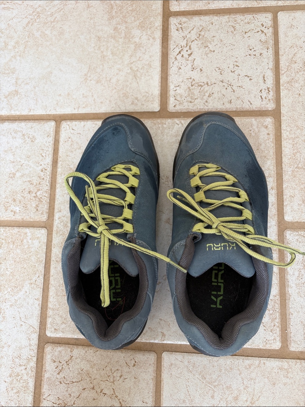 KURU Men's Athletic Lace-Up Shoes in Slate Blue with Lime Laces
